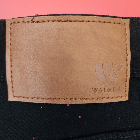 Waimea Men's Distressed Black Red Patch Paint Splatter Jeans Shorts Size 36 NWT - Picture 11 of 11